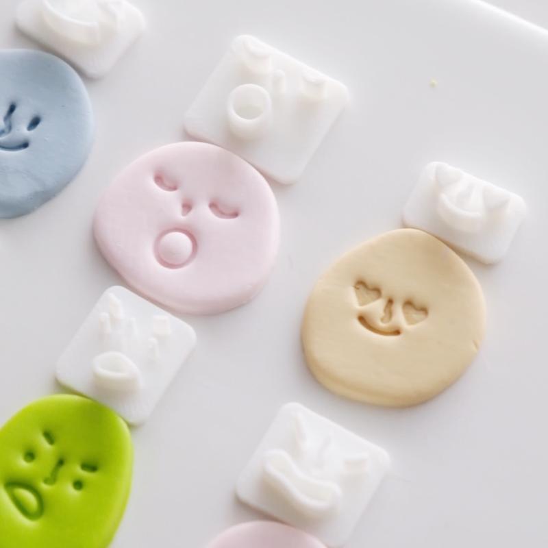 Set di 8 Mini Stampi in Argill - Polymer Clay Set recensione e prezzo
